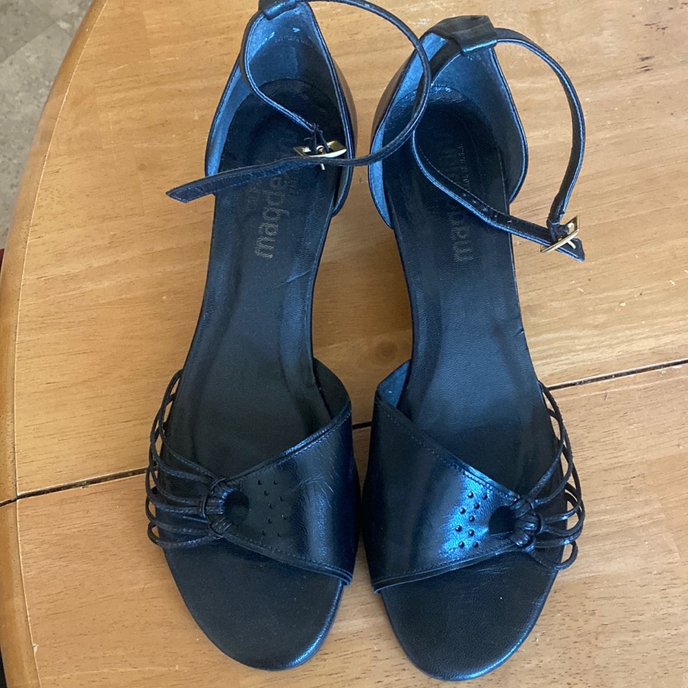 Vintage Magdesian Sandals